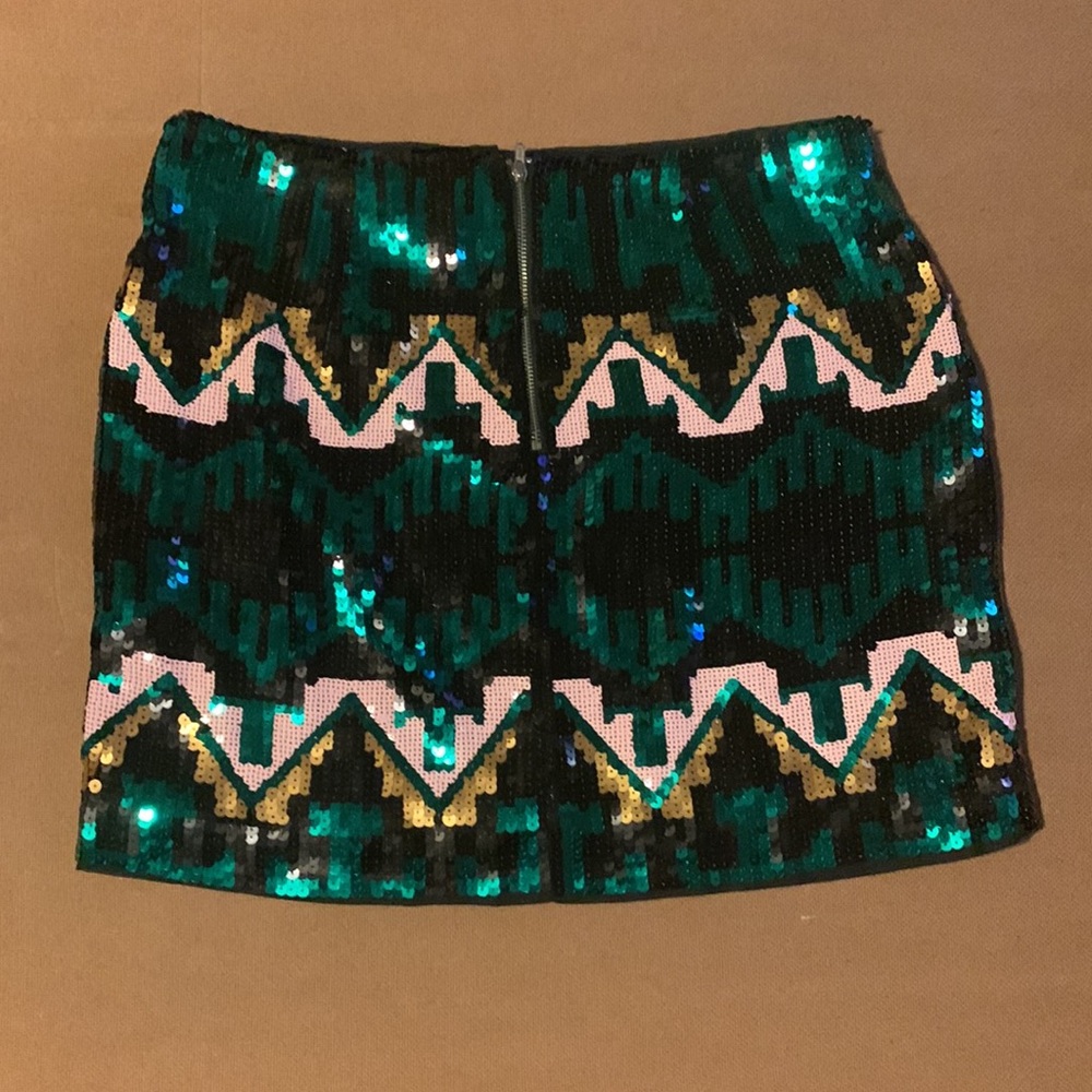 H&M Divided Sequin Aztec Pattern Skirt Size 10 - Picture 3 of 8